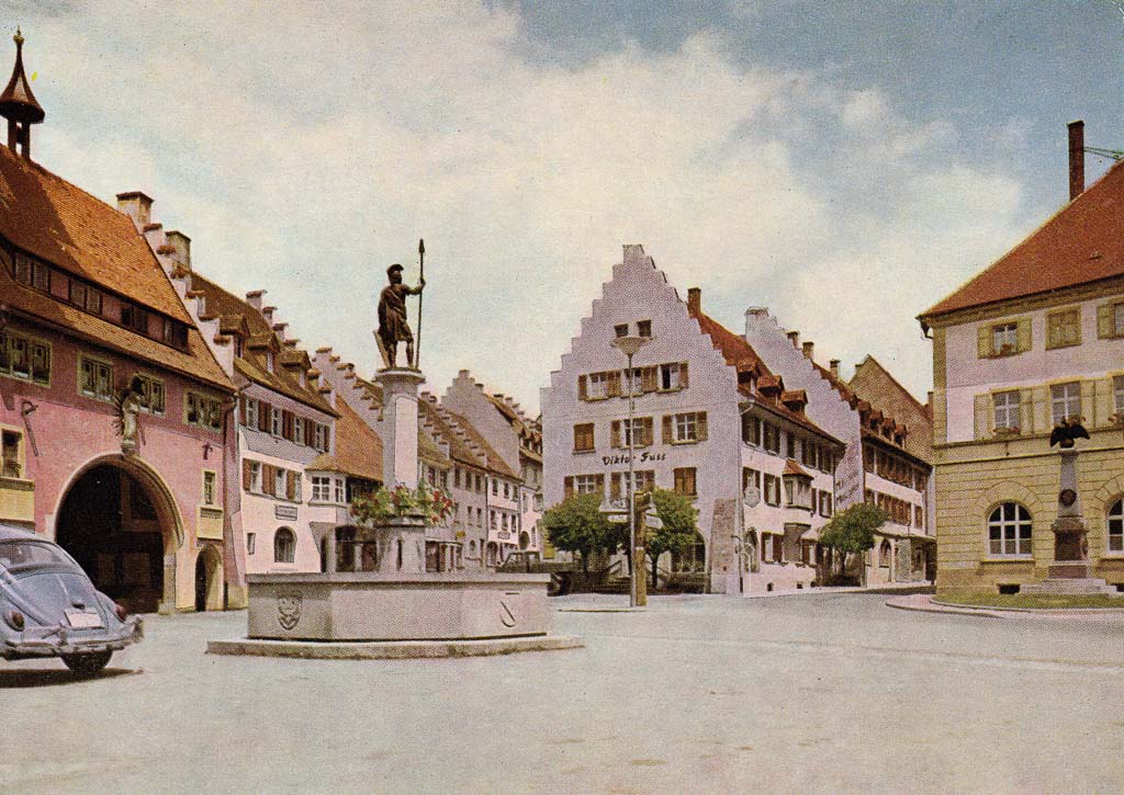 Unterer Rathausplatz mit Demetriusbrunnen, 1960
