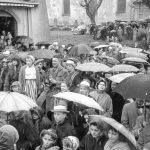 Publikum bei der Fasnachtsbühne in der Kirchstraße, Fasnacht 1958