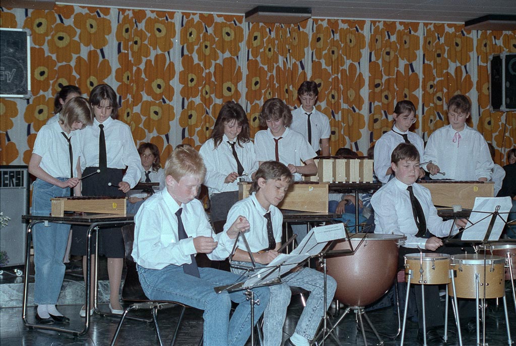 Schülerband bei der Schulentlassfeier der Realschule, 1989