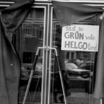 Erster-Mai-Streich beim Rathaus, Mai 1983