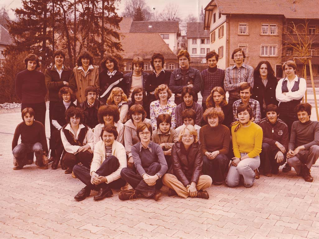 Klasse 10b der Realschule mit Lehrerin Büchele, 1978