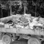 3 Fotos: Anhänger mit Müll bei der »Öschputzede« des Schwarzwaldvereins, 1976
