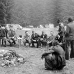 6 Fotos: Treffen von Waldarbeitern und Gemeinderat im Stadtwald, 1977