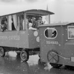 Umzugswagen »Olympia-Express« in der Festhallenstraße, Fasnacht 1971