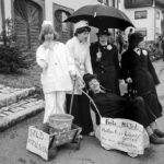 Jugendrotkreuz beim Narrenumzug, Fasnacht 1977